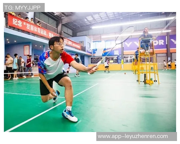 实时新闻赛后分析西安羽毛球队与南京羽毛球队的战术对决全景回顾